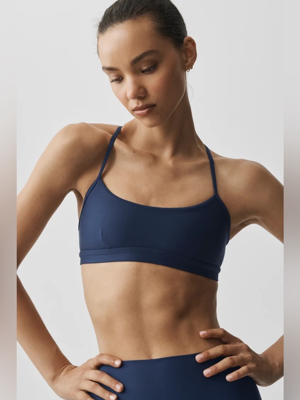 Alo Yoga Airlift Intrigue Bra Navy